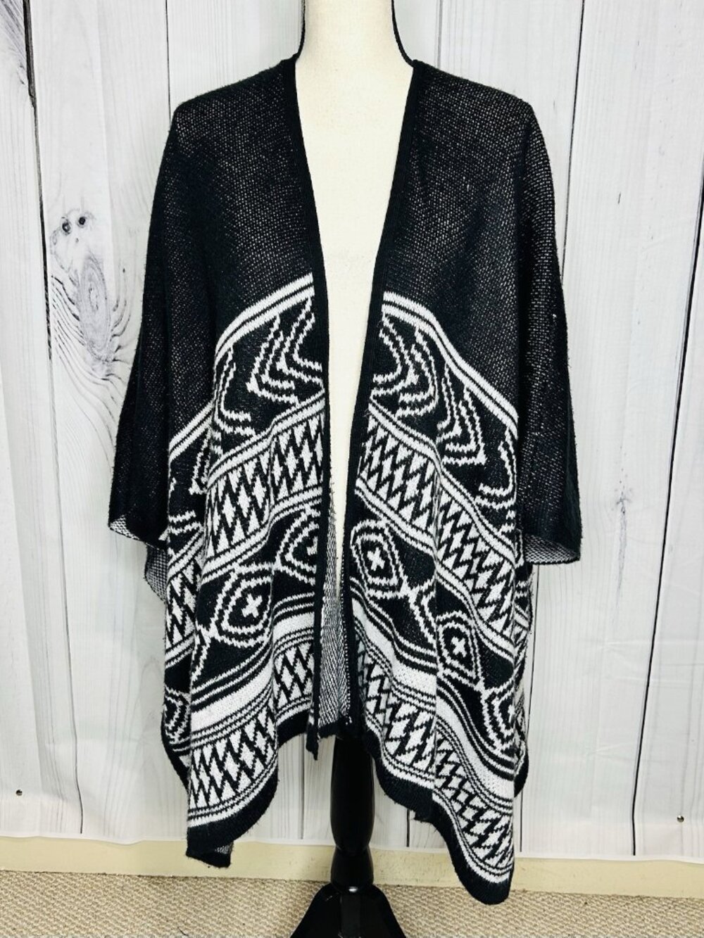 Merona Black and White Sweater Poncho Size S/M Aztec Design